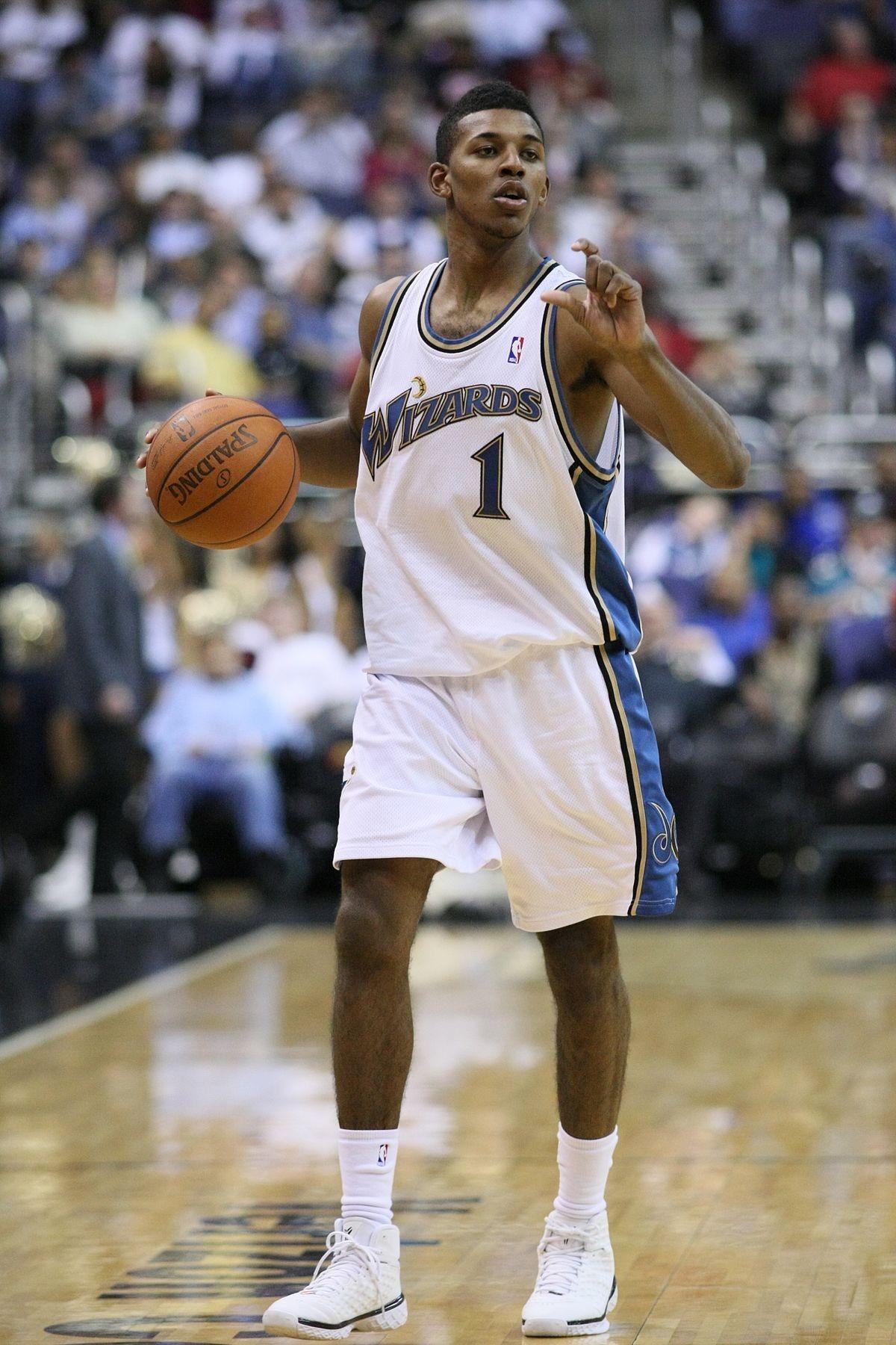 赫罗纳主帅：维尼修斯的点球是正确的，罗德里戈是自己绊倒了（赫罗纳主帅：维尼修斯点球无误，罗德里戈是自己绊倒）