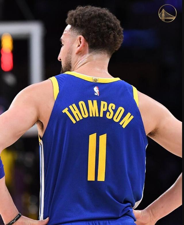 能否终结魔咒？猛龙对尼克斯9连败，上次赢球是1052天前（1052天未尝胜绩！猛龙对尼克斯已吞9连败，能否破除魔咒？）