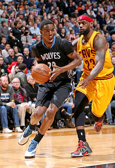 拉菲尼亚评巴萨历史巴西球员TOP5：内马尔居首，小罗第二（拉菲尼亚评选巴萨史上巴西球员前五：内马尔第一，小罗第二）